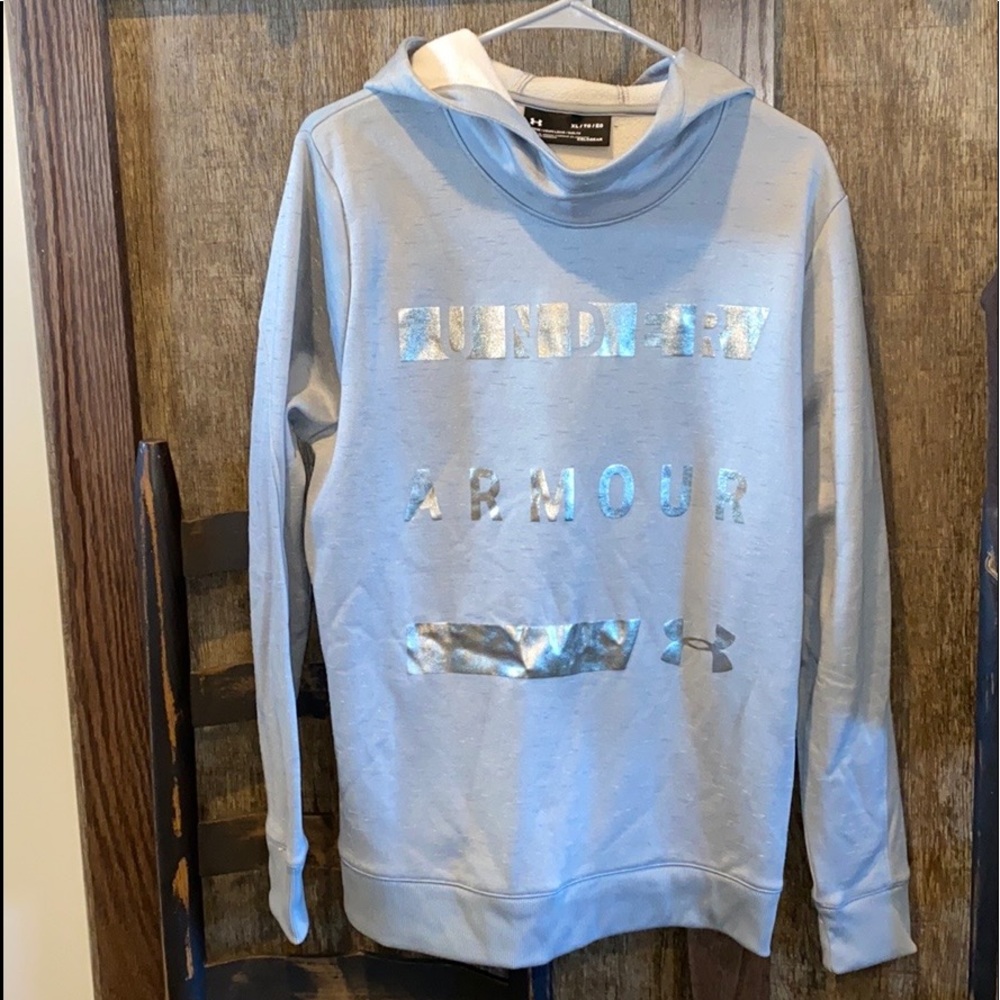 Women’s UA hoodie